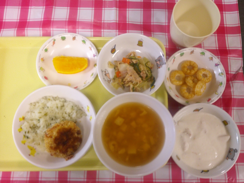 今日の給食はこちらをクリックしてください